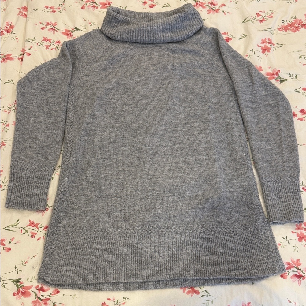 Reitmans Heather Gray Turtle Neck Sweater